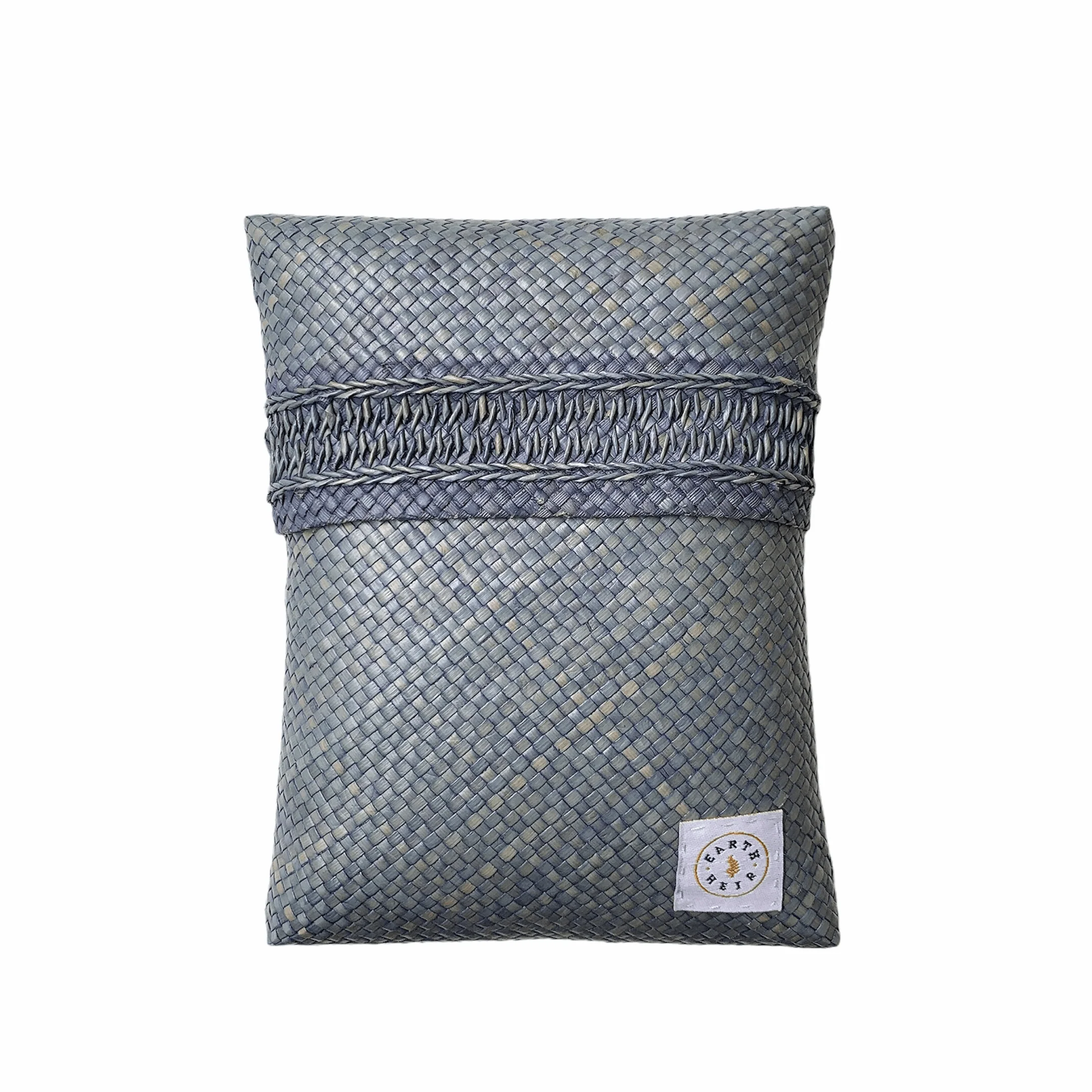 Mah Meri Bujam Lipo Pouch Tall - S - Image 3