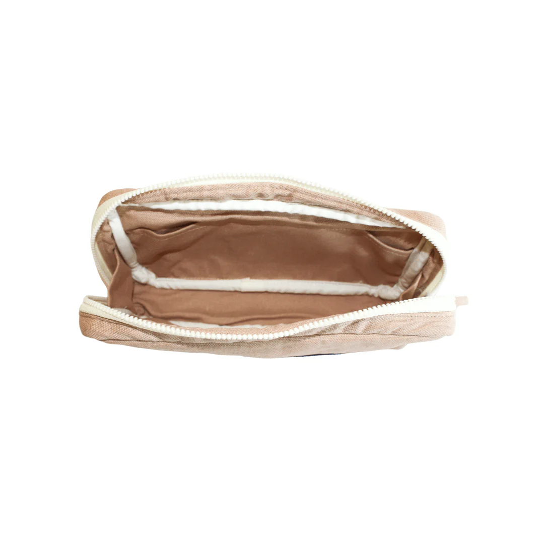 Mang Tha : Travelling Pouch - Image 10