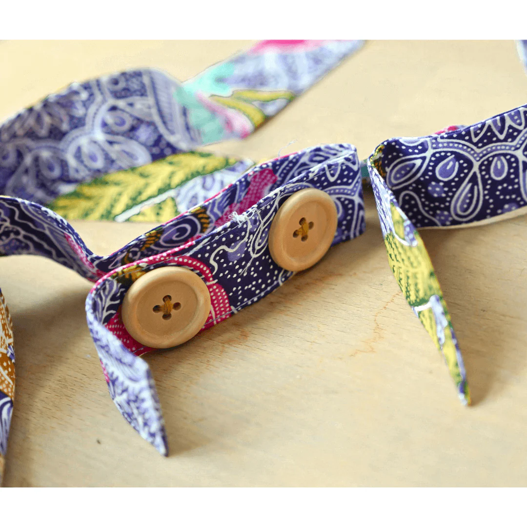 Dignity: The Batik Apron - Image 7