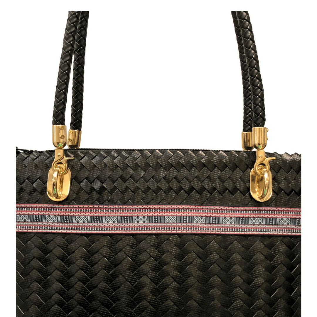 Woven Rini Shoulder Bag - Image 7